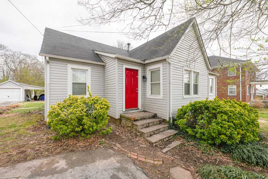 Exterior of 708 Cabell Drive in Bowling Green, Kentucky